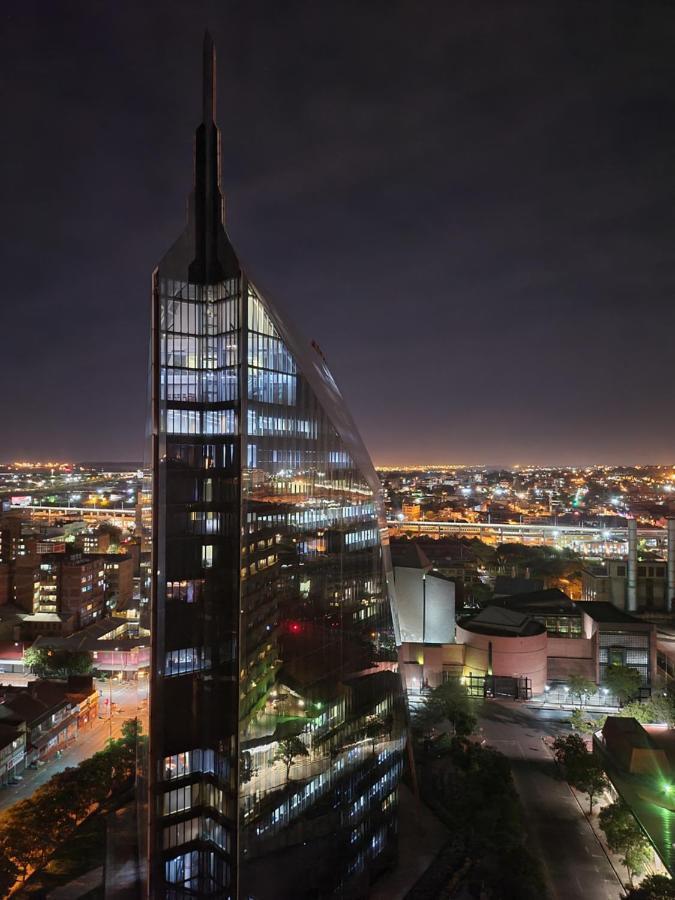 The Franklin Luxury Apartments جوهانسبورغ المظهر الخارجي الصورة